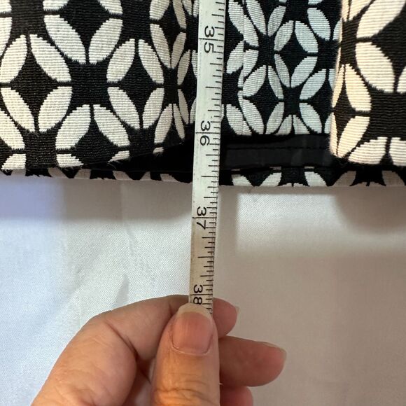 Calvin Klein Sleeveless Black and White Mini Dress Back Zip with Pockets - Picture 7 of 9